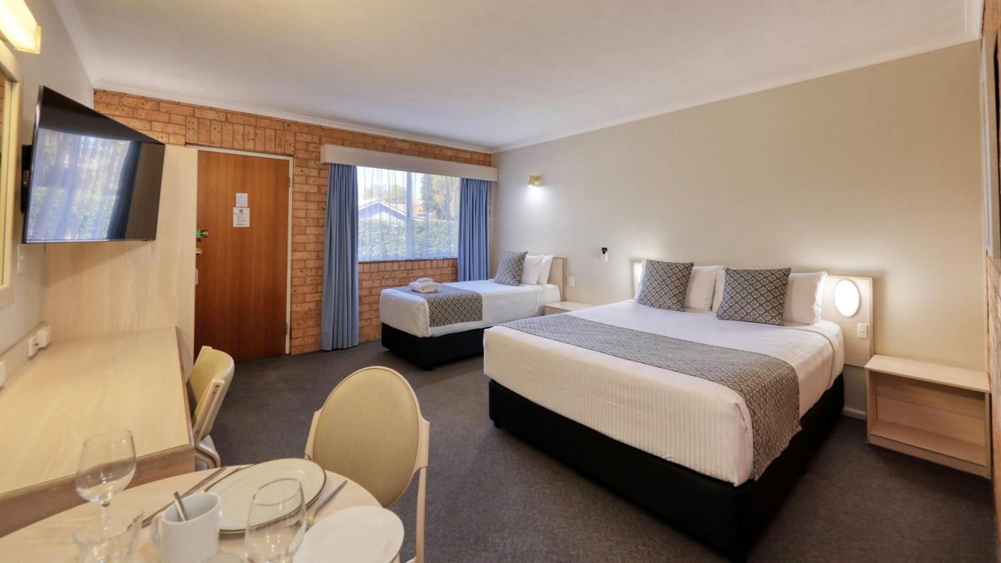 Blue Diamond Motor Inn Даббо Экстерьер фото
