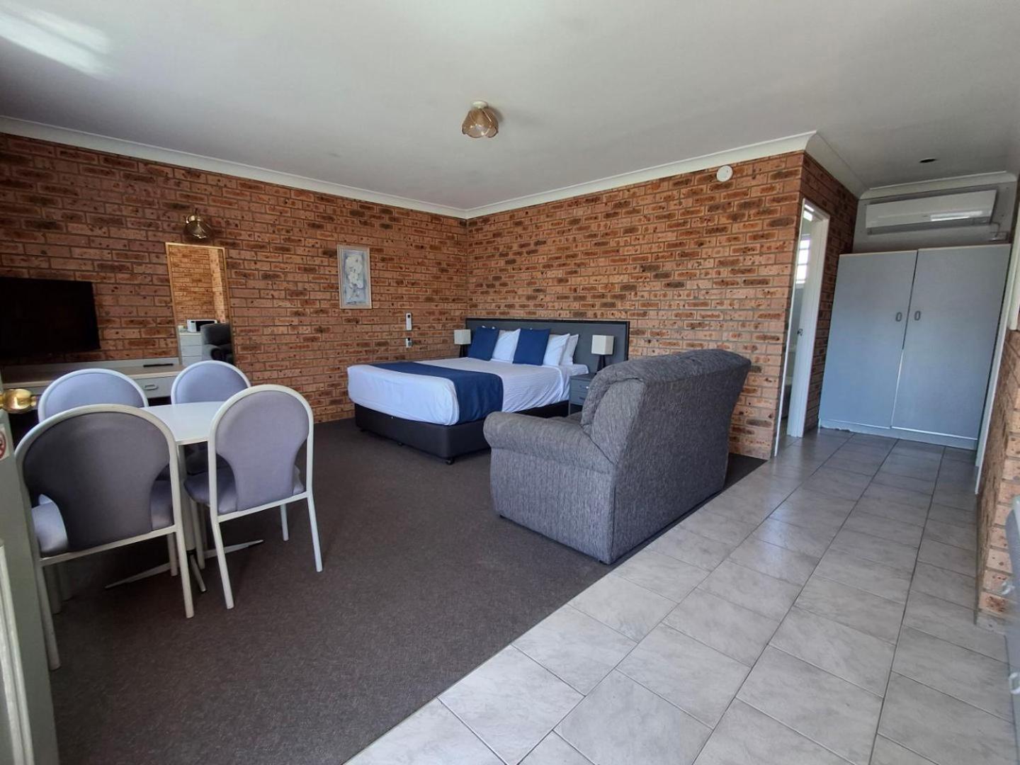 Blue Diamond Motor Inn Даббо Экстерьер фото